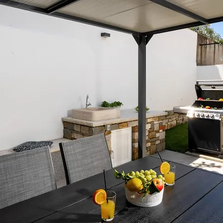 Aurora By Briskva Βίλα *