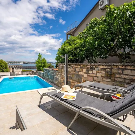 Aurora By Briskva Βίλα *