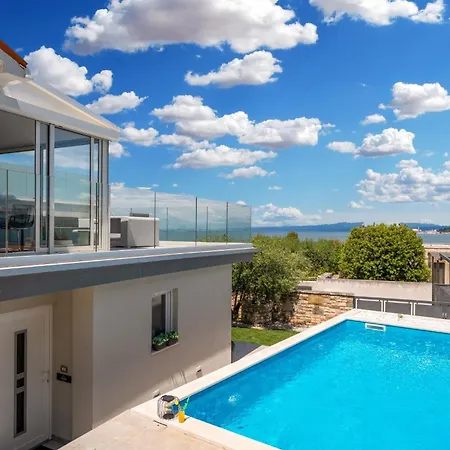 Aurora By Briskva Βίλα