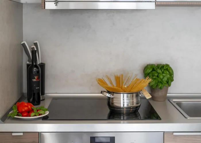 Aurora By Briskva * Crveni Vrh